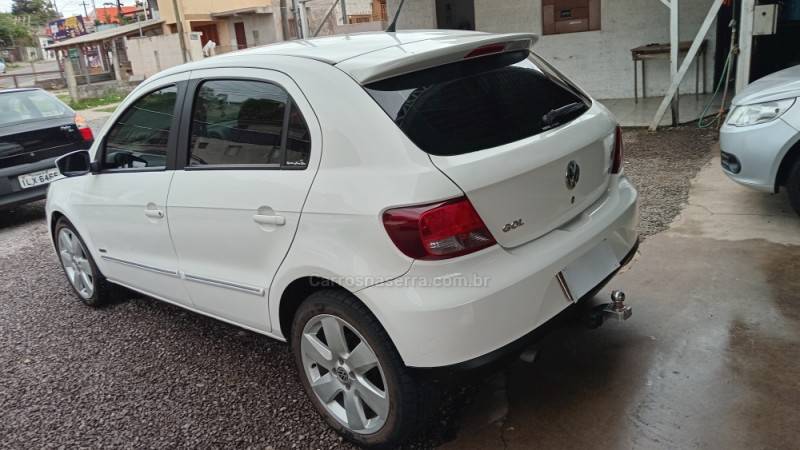 VOLKSWAGEN - GOL - 2010/2010 - Branca - R$ 32.500,00