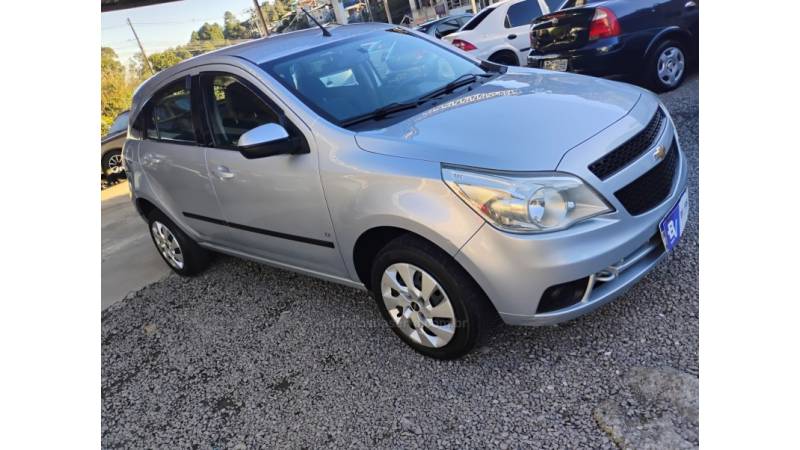 CHEVROLET - AGILE - 2011/2011 - Prata - R$ 33.800,00