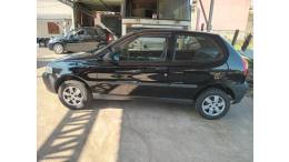 FIAT - PALIO - 2005/2005 - Preta - R$ 16.800,00