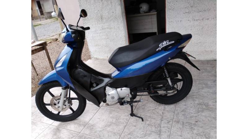 HONDA - BIZ 125 - 2010/2010 - Azul - R$ 9.900,00