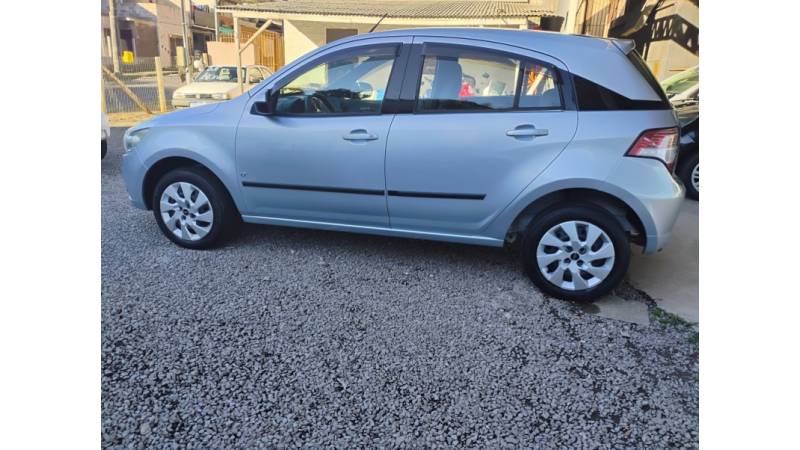 CHEVROLET - AGILE - 2011/2011 - Prata - R$ 33.800,00