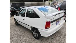 CHEVROLET - KADETT - 1996/1996 - Branca - R$ 11.900,00