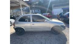 CHEVROLET - CORSA - 1996/1996 - Prata - R$ 11.000,00