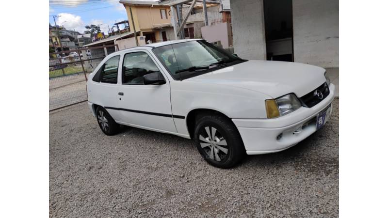 CHEVROLET - KADETT - 1996/1996 - Branca - R$ 11.900,00