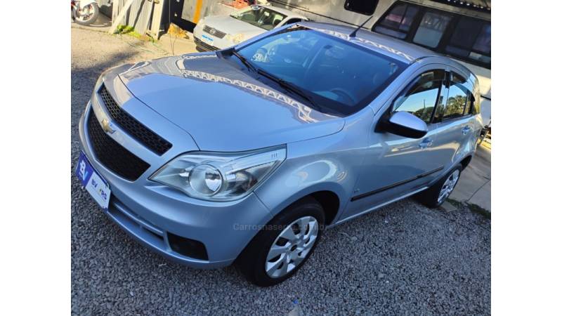CHEVROLET - AGILE - 2011/2011 - Prata - R$ 33.800,00