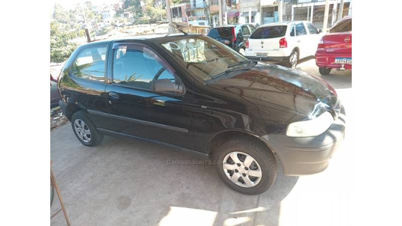 FIAT - PALIO - 2005/2005 - Preta - R$ 16.800,00