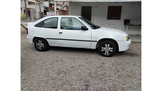 CHEVROLET - KADETT - 1996/1996 - Branca - R$ 11.900,00